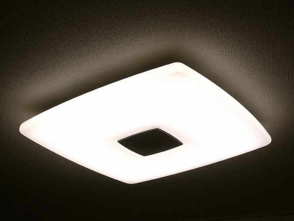 SHARP　LED照明（C503V)